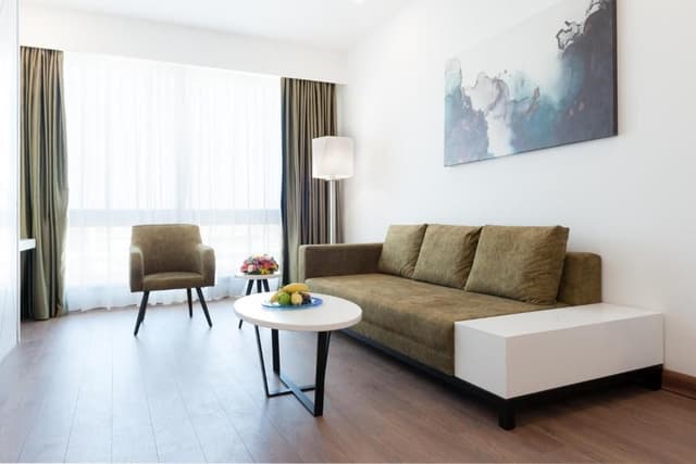 Corner Suite
