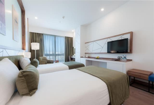 Deluxe Double or Twin Room with Fast Track