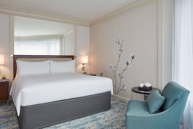 Executive Room, 1 King Bed