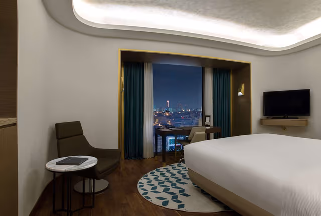 KING EXECUTIVE ROOM WITH LOUNGE ACCESS