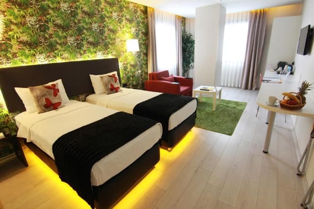 Two Connecting Double Rooms