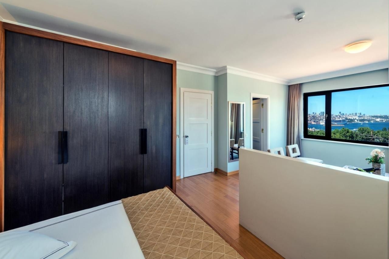 Agora Life Hotel1