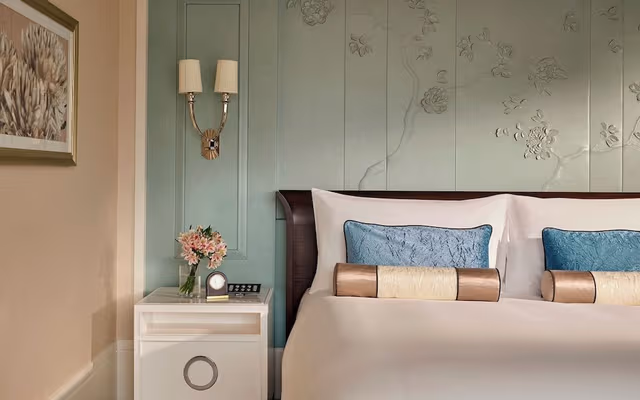 Club Suite, 1 King Bed (Boulevard)