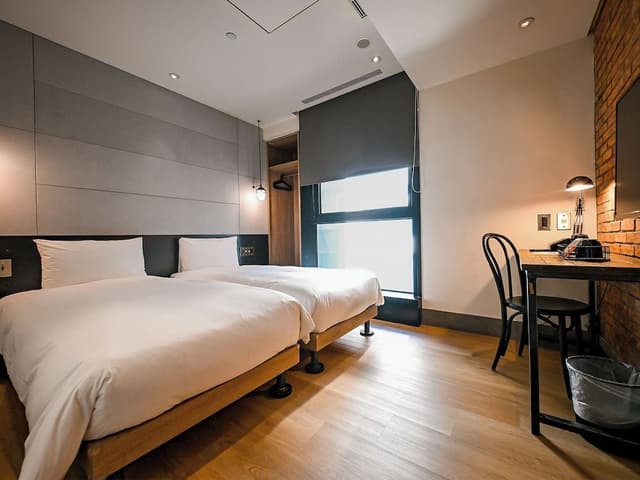 Classic Twin Room