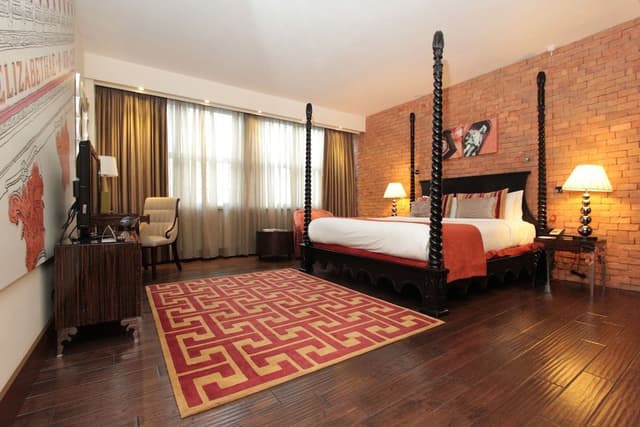 Premium Room, 1 King Bed
