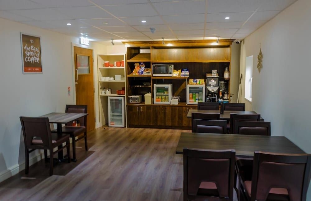 The Restover Lodge Hotel, Doncaster1
