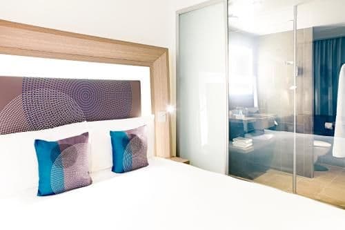 2 Single Beds Superior