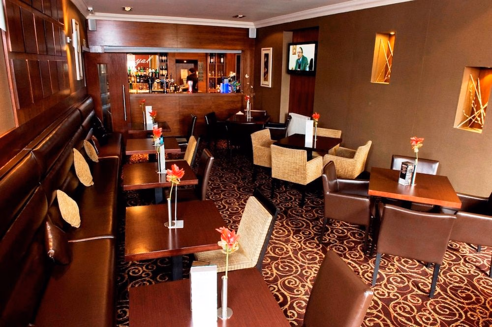 Royal Hotel3