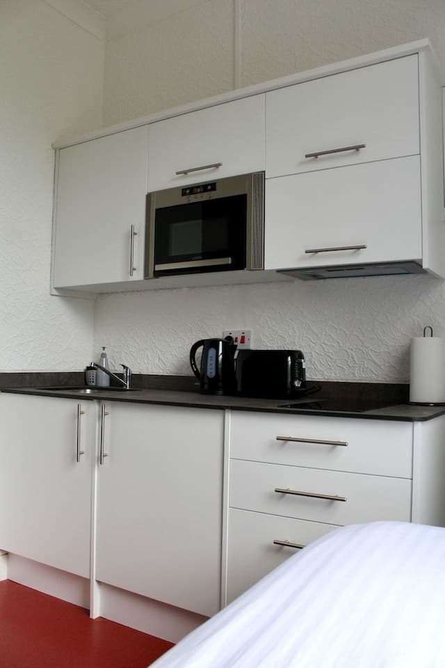 Standard Single Room, Ensuite