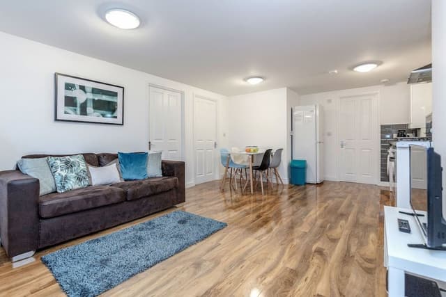 Luxury Apartment, 2 Bedrooms, Ground Floor