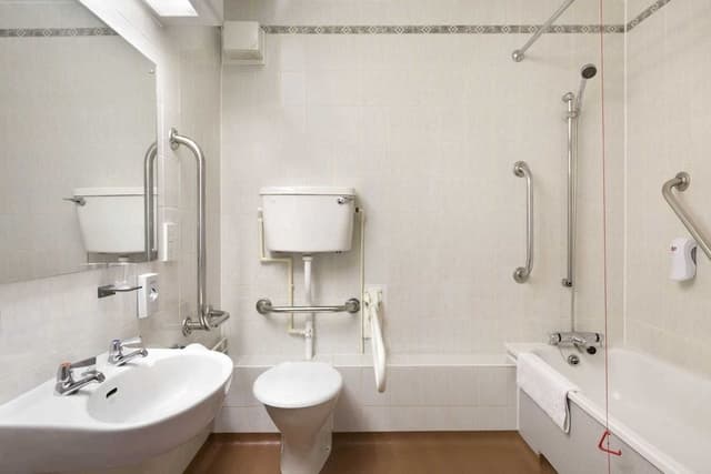 Room, 2 Twin Beds, Accessible, Non Smoking (Mobility Accessible)