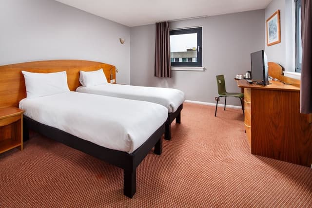 Twin Room, 2 Twin Beds