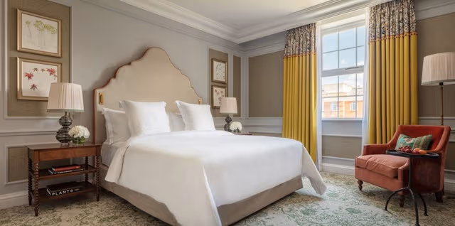 Executive Suite, 1 King Bed, Accessible