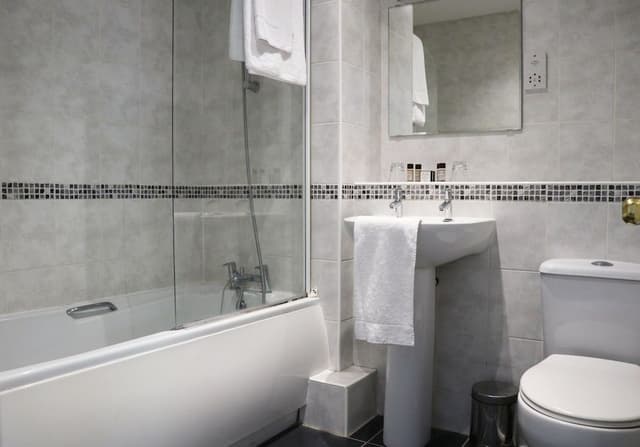 Deluxe Room, 1 King Bed