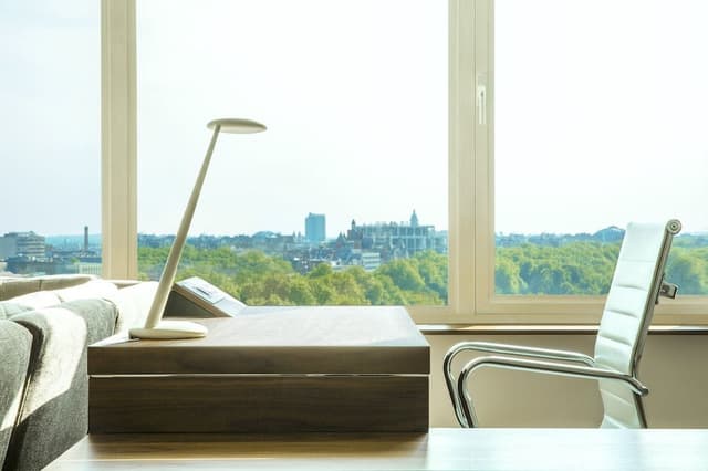 Suite (Metropolitan)
