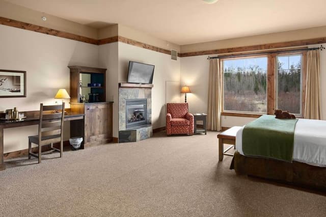King Viking Lodge Room