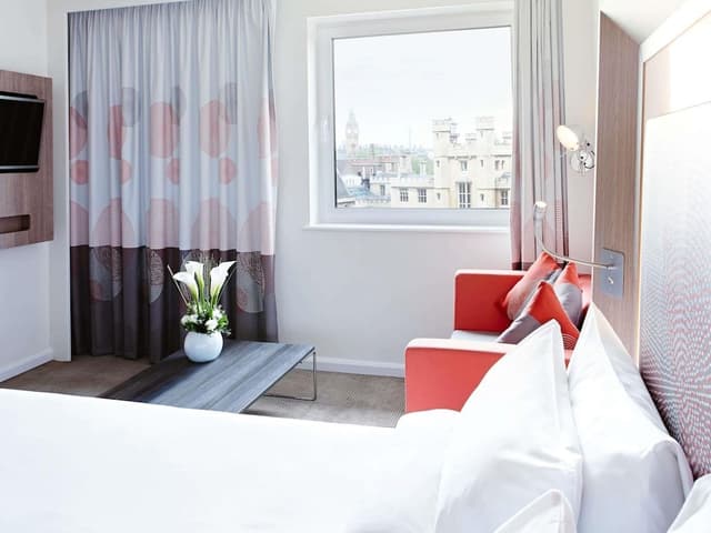 Executive Room, 1 Queen Bed