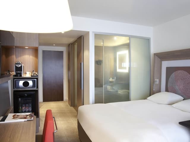 Executive Room, 1 Queen Bed