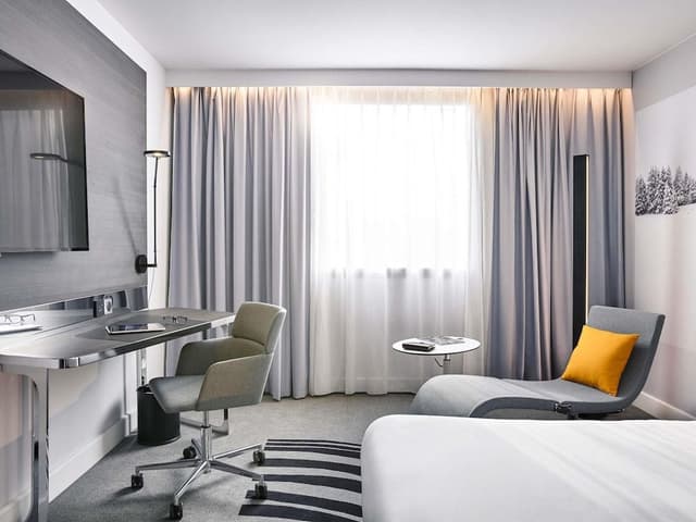 Executive Room, 1 Queen Bed