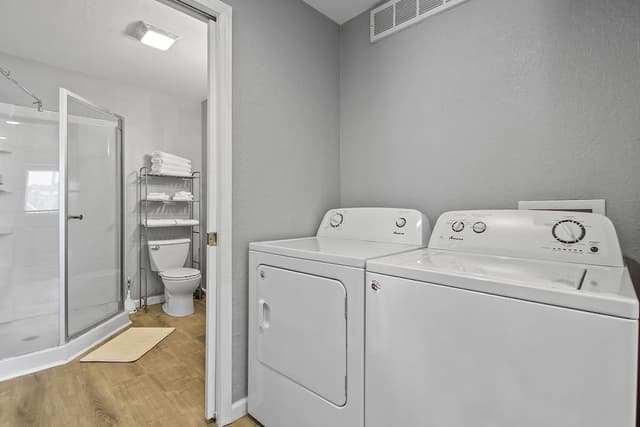 Beach House 2 Bedroom Deluxe Suite