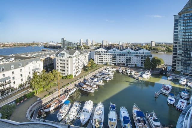 Abingdon & Kensington Penthouse Suite