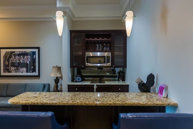 Grand Suite, 1 King Bed with Sofa bed, Non Smoking, Jetted Tub