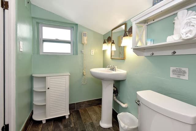 Cottage, 1 Queen Bed, Kitchen, Oceanfront, Pet Friendly