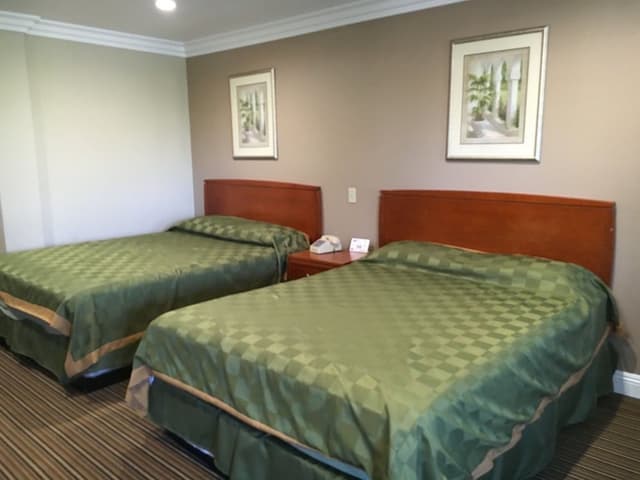 Standard Room, 2 Queen Beds