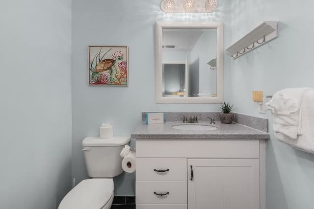 Condo, 2 Bedrooms