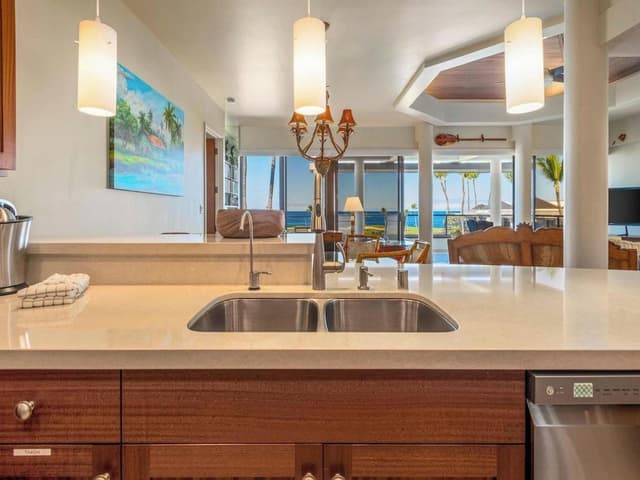 Condo, 2 Bedrooms, Ocean View (C302)