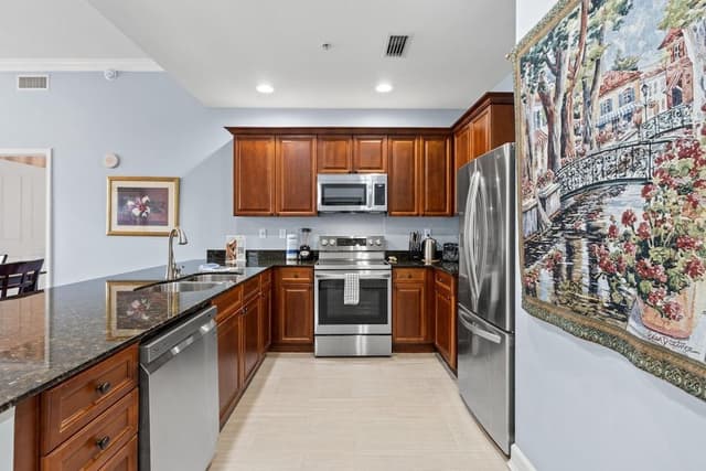 Condo, 2 Bedrooms, Resort View
