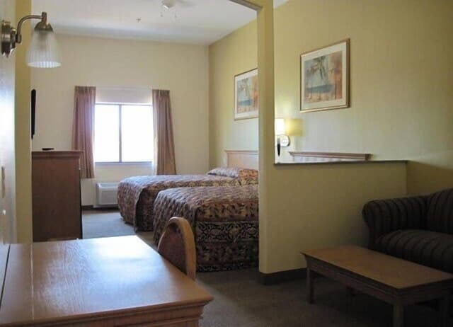 Deluxe Room, 1 King Bed, Smoking