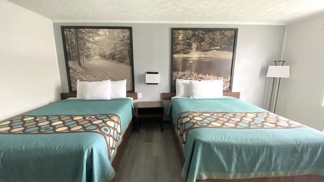 Standard Room, 2 Queen Beds, Non Smoking