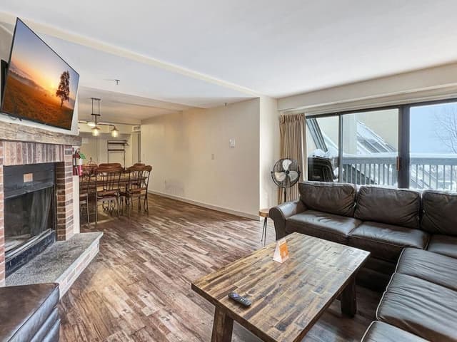 Condo, 4 Bedrooms, Kitchen, Mountain View