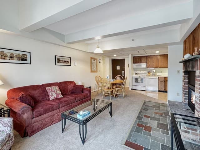 Condo, 2 Bedrooms, Private Bathroom
