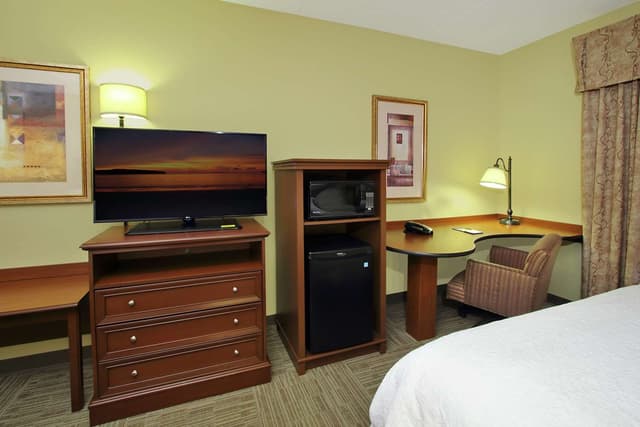 2 QUEEN BEDS NONSMOKING