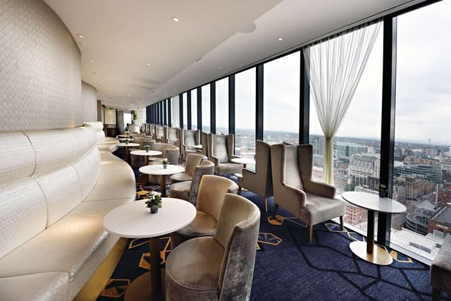 PRESIDENTIAL SUITE