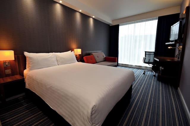 Premium Room, 1 Double Bed with Sofa bed, City View (Free Hot Breakfast)