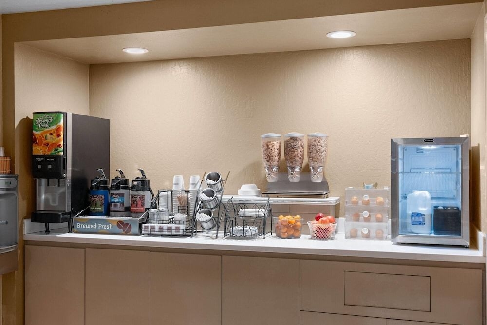 Howard Johnson Express Inn Modesto Ceres4