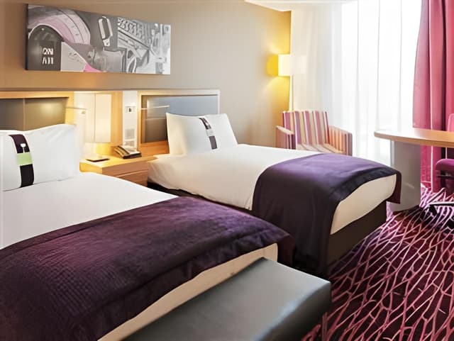2 Single Beds Standard Top Floor