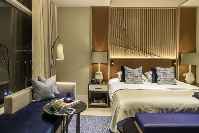 Junior Suite, 1 King Bed