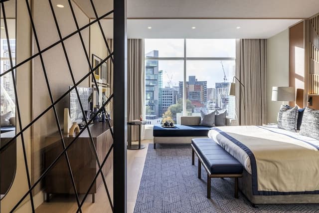 Junior Suite, 1 King Bed