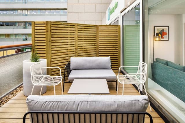 Premium Room, 1 King Bed, Balcony (Super King)
