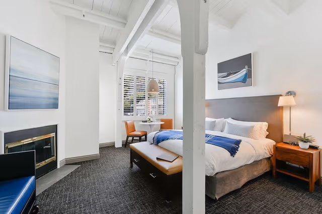Deluxe Room, 1 King Bed