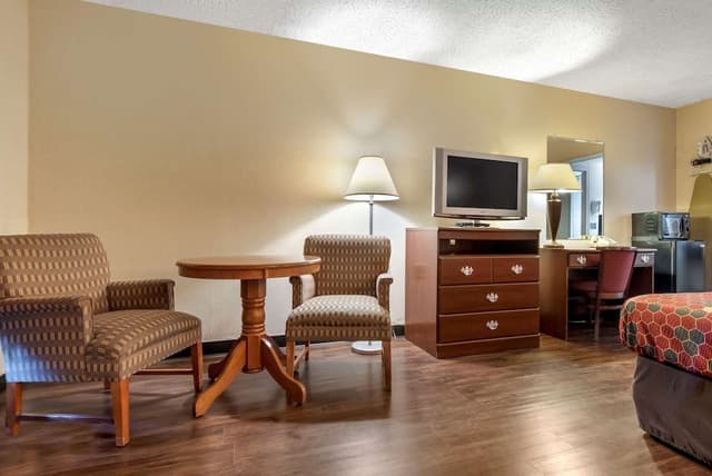 Room, 1 King Bed, Accessible, Non Smoking