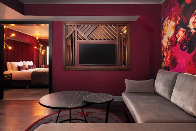 Suite