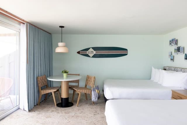 Room, 2 Queen Beds, Ocean View