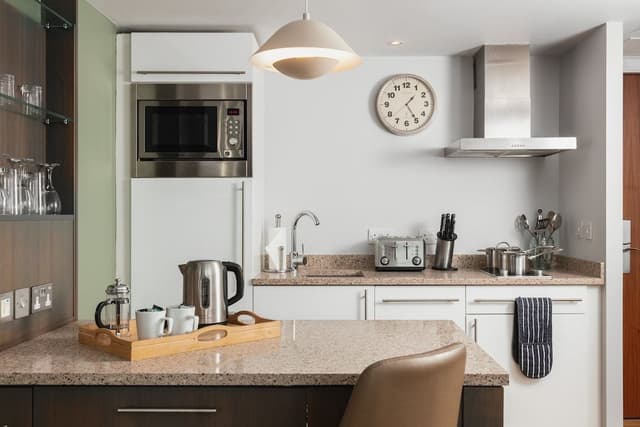 Suite, 1 Bedroom, Kitchen