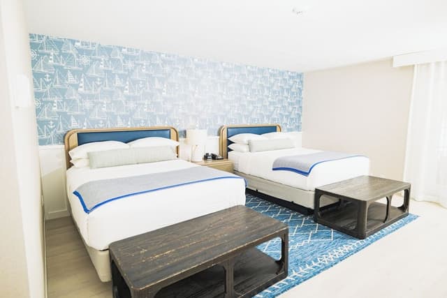 Standard Double Room, 2 Queen Beds, City View