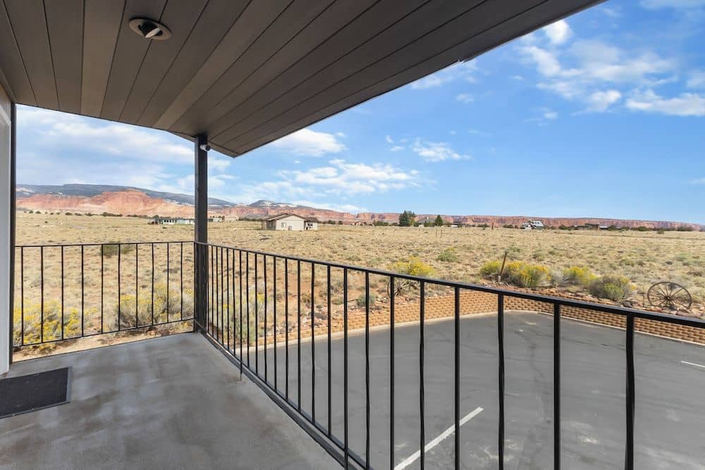 Broken Spur inn & Steakhouse Broken Spur inn & Steakhouse